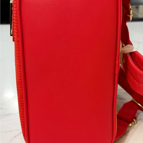 Disney Loungefly Winnie the Pooh mini Backpack, corduroy, NWT - Picture 4 of 6